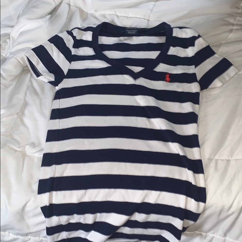 v neck